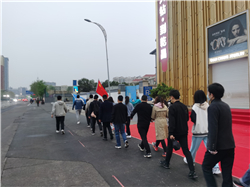 �����Ɏ������R���ɻ��